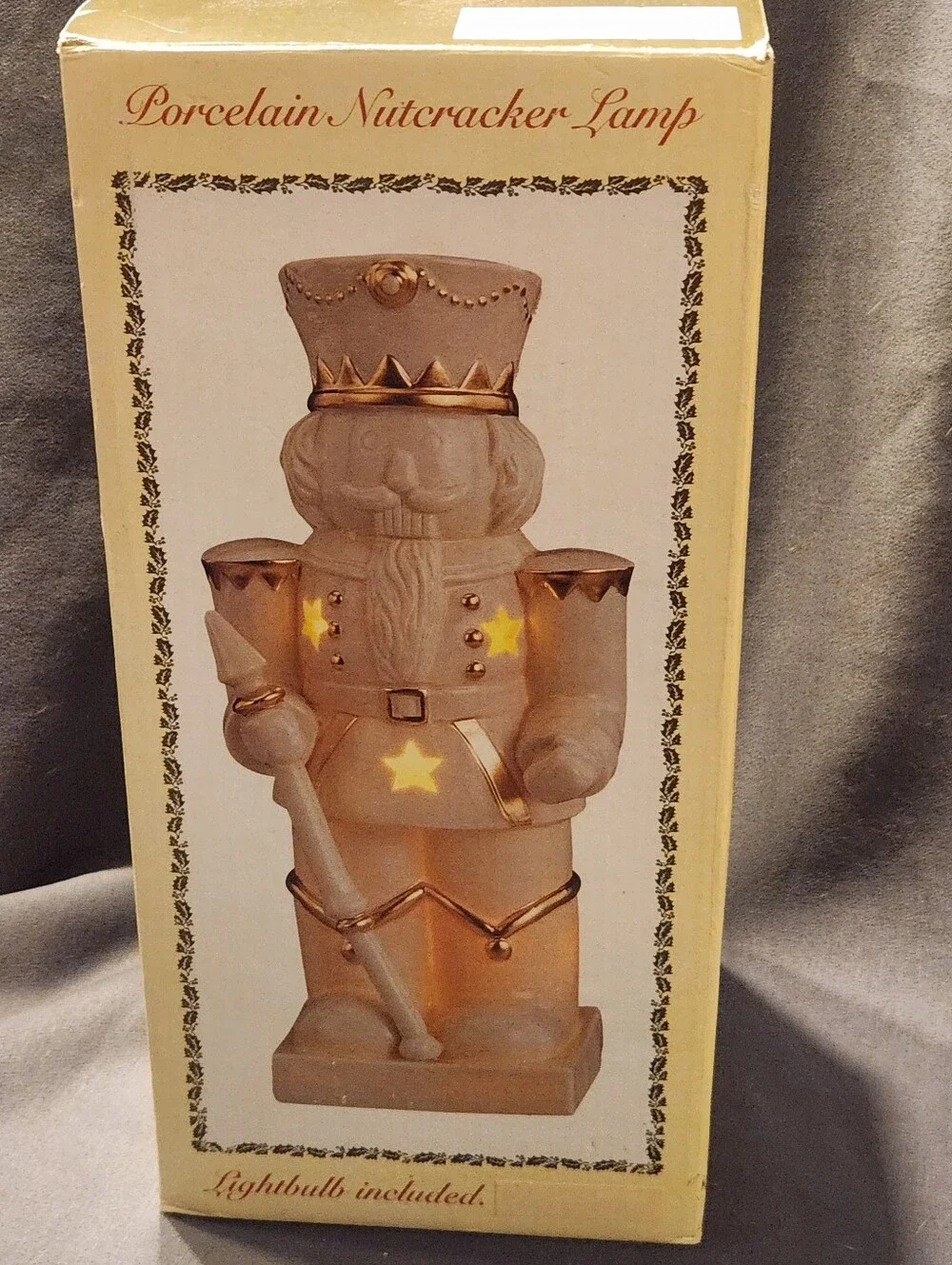 Vintage Nutcracker Lamp Light White porcelain Christmas International Bazaar New